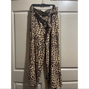 Wide leg cheetah pants